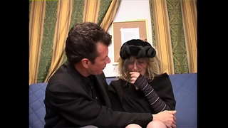 Ellik yoshli yosh xo&#039;roz uchun hankering bor - Clarissa, orzu, Lady Mary, Sara