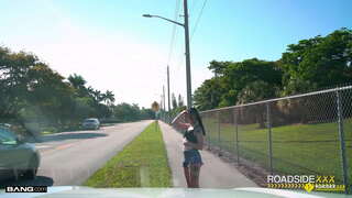 Na Cesti - Tetovirane Hottie Plača Mehanik, Njeni Tesen Muco