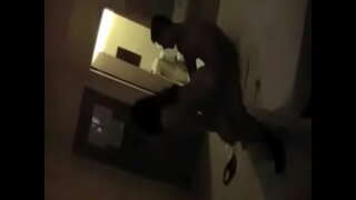 Duine cuckold records fhad &#039;s a bha i a&#039; cur an dick gu do bhean a pt1.