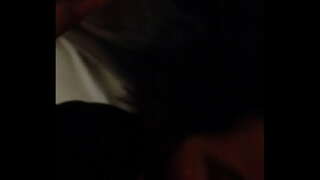 Le donne indiane barare con un ragazzo