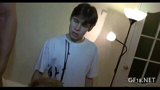 Perverted spectacled guy e a làmh