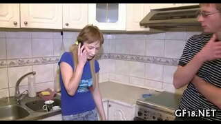 Симпатичная молоденькая грелка турат рагы