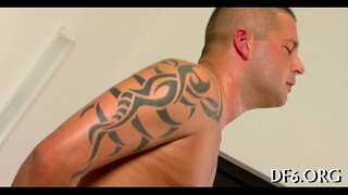 2 virgens para um pênis