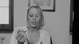 Mia-Watu-01-SmokeAgony