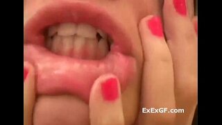 ���ೌಂದರ್ಯ ಹದಿಹರೆಯದ ಸುಂದರಿ ಹುಡುಗಿ ಪೋರ್ನ್ ತಾರೆ ಅವಳ ನಗ್ನ ದೇಹ ಶವರ್ ನ ಕೆಳಗೆ