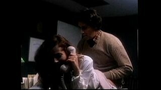 Veronica dobi njeno hlačke dol potegnil in vroč analni v pisarni