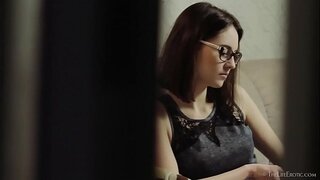 ���ีน่าเอ็มสืบเรื่อง Sade Mare