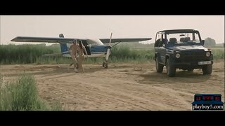 Spānijas MILF bērniņu, kas lido ar lidmašīnu un mīlējas