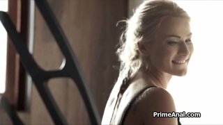 Déif anal mat hot blonde