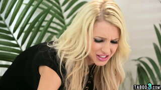 Angry cougar mulher r. transa com um estranho