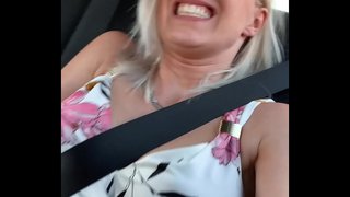 Никога не съм правил! Аз довела до оргазъм в таксито.