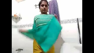 Indian tiya sex na may saging master bation