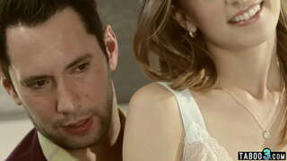 Туранхай stepdaughter ашиглаж түүний perverted stepfather