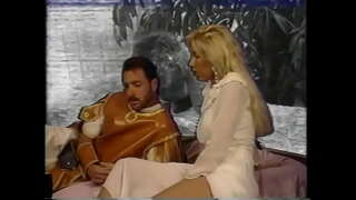 یہ سنہرے بالوں والی slut وکٹوریہ ، پیرس لئے کس طرح جانتا ہے خوشی اس کے ساتھی