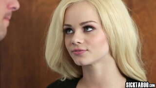 Babe Horny shlogtar guys dick agus rode sé