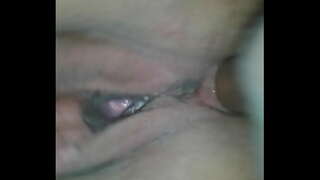 ���ਾਲਕਣ ਦਾ ਆਨੰਦ ਨੂੰ ਖੋਤੇ ਵਿੱਚ ਉਸ ਦੀ ਪਤਨੀ ਦੇ